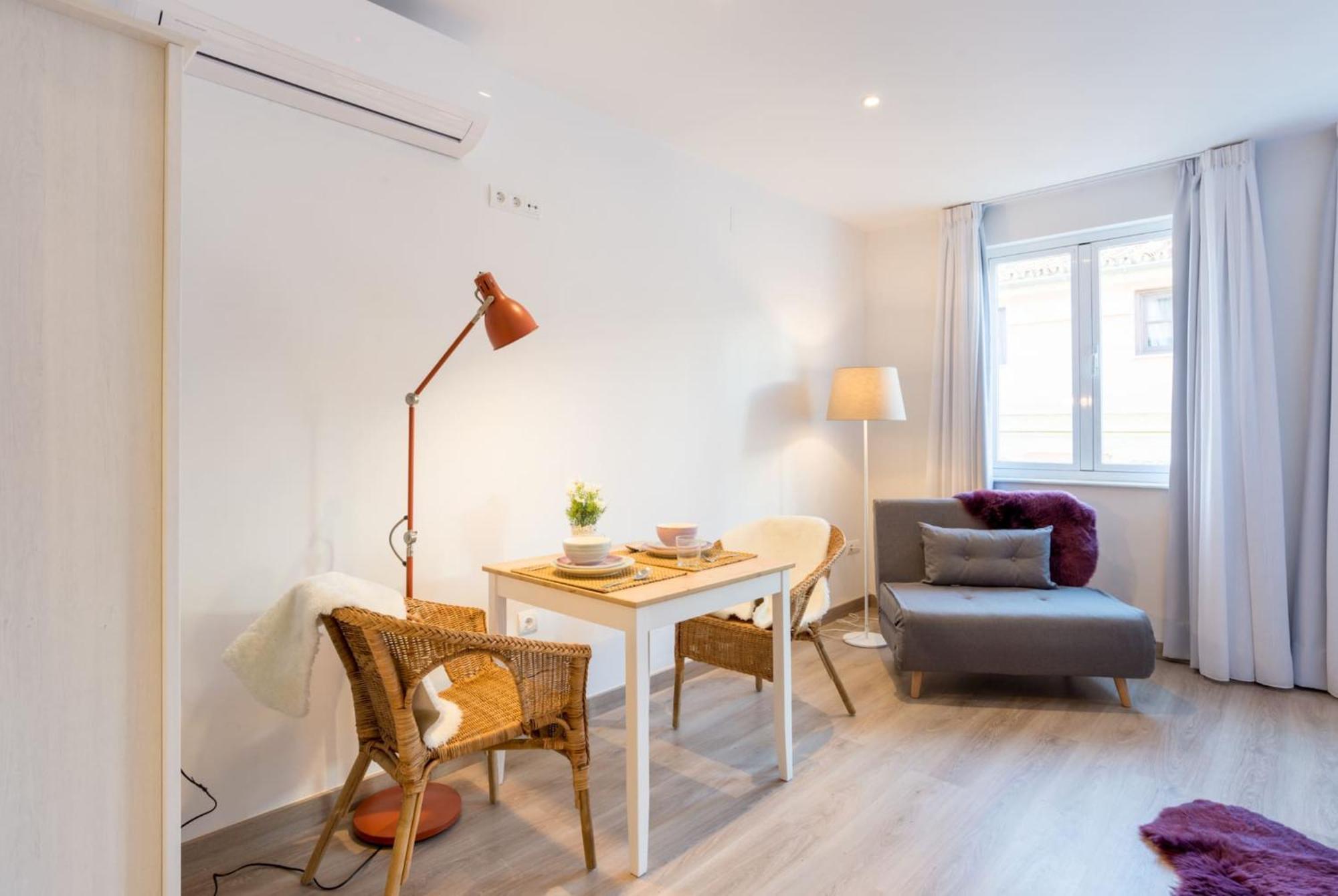 Sharingco Atarazanas Premium Apartment Malaga Ngoại thất bức ảnh