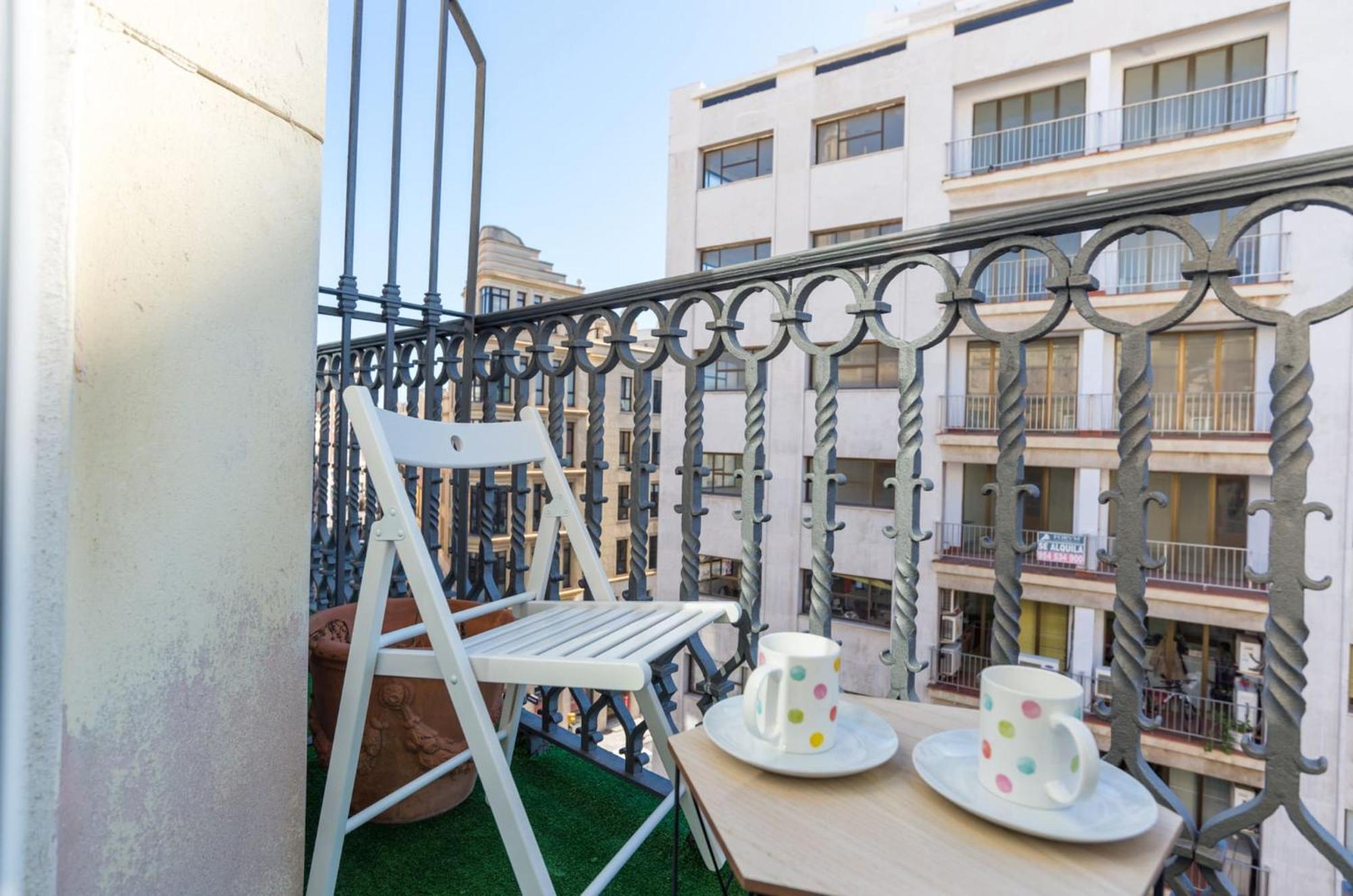 Sharingco Atarazanas Premium Apartment Malaga Ngoại thất bức ảnh