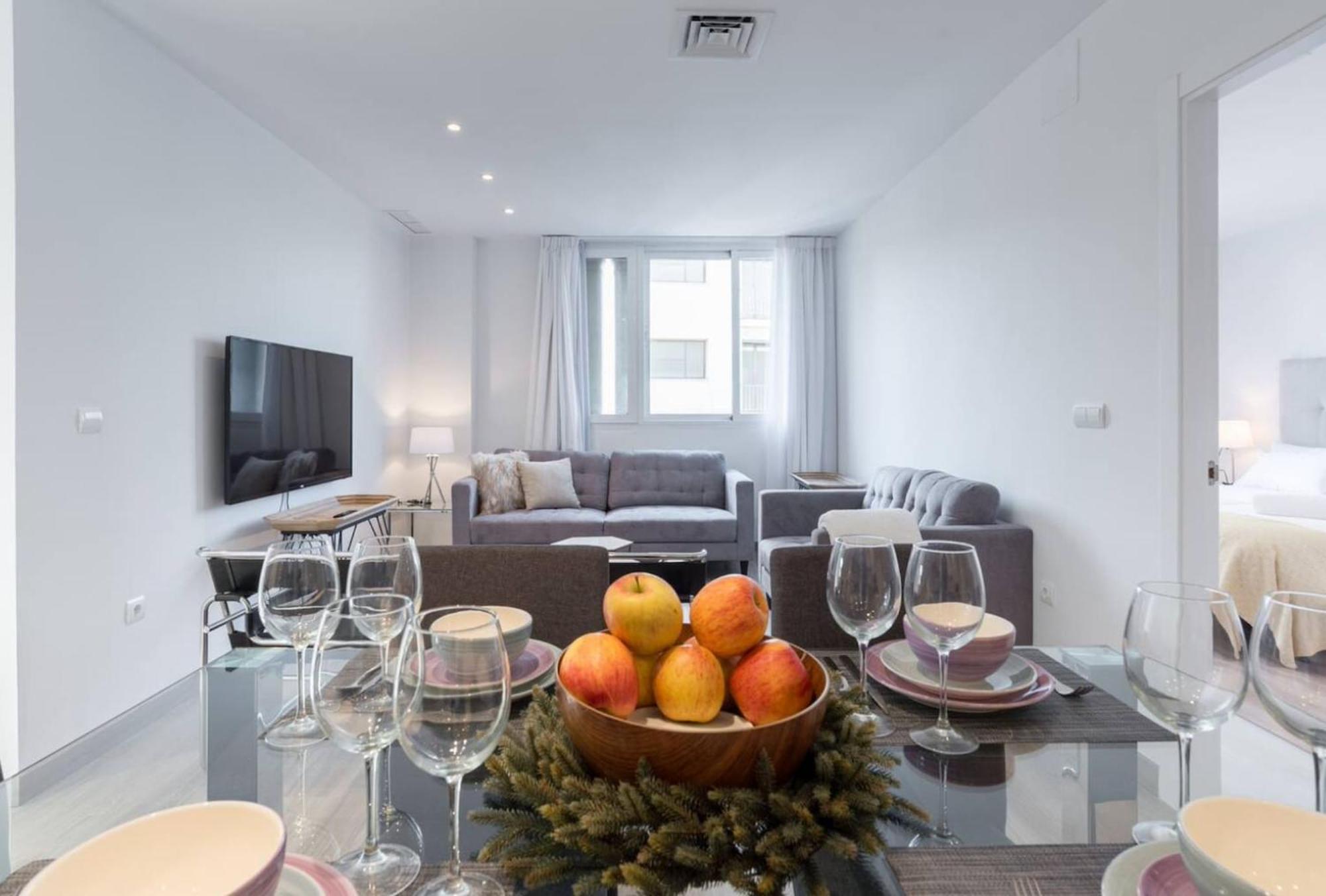 Sharingco Atarazanas Premium Apartment Malaga Ngoại thất bức ảnh